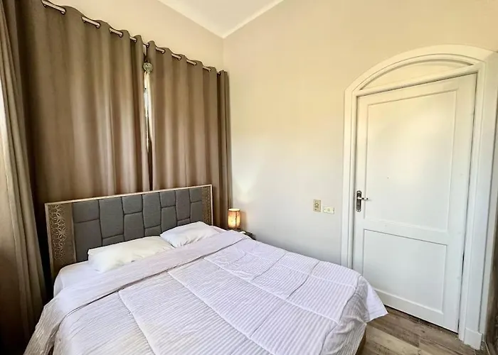 & Unique 1 Bedroom Apt/ In Downtown @elgouna 公寓 *
