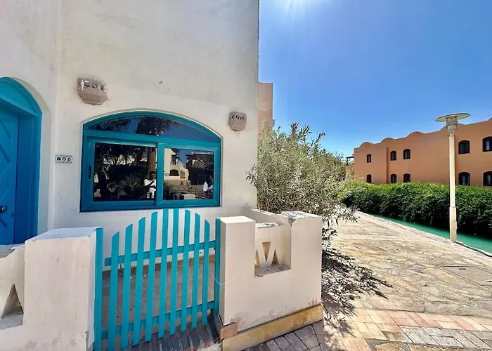公寓 & Unique 1 Bedroom Apt/ In Downtown @elgouna 洪加達